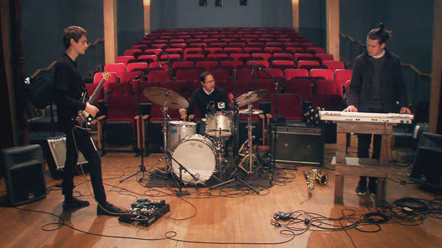 Art Zone: Japanese Guy 'Birdbath'