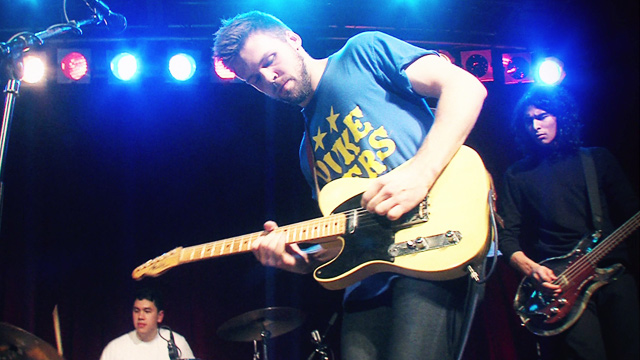 Art Zone: The Hollers perform 'Like Dreaming'