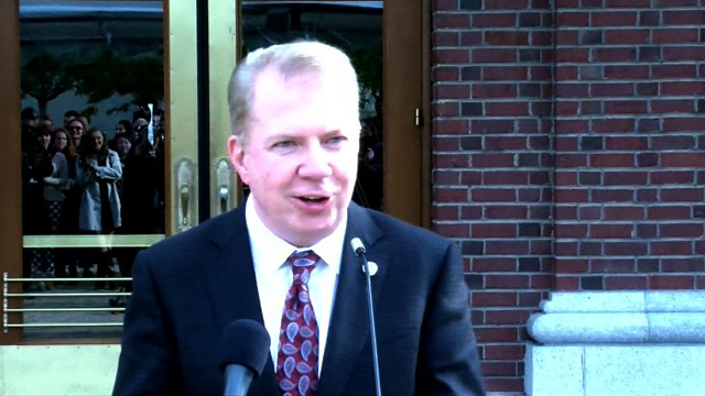 Mayor Ed Murray announces engagement plan for King Street Station