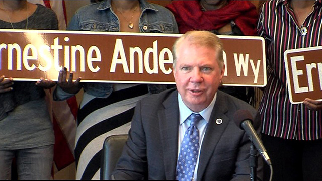 Murray signs legislation renaming street in honor of late jazz great Ernestine Anderson 