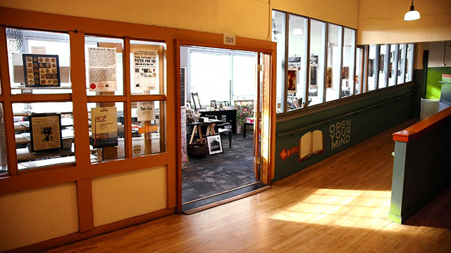 CityStream: Chin Music Press