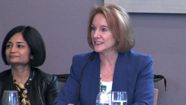 Mayor-Elect Jenny A. Durkan delivers remarks at Transition Committee Meeting