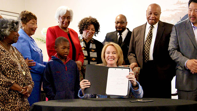 Mayor signs ordinance designating Mount Zion Baptist Church a Seattle landmark