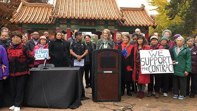 Mayor Durkan Signs Legislation for New Contract for Seattle’s Police Officers