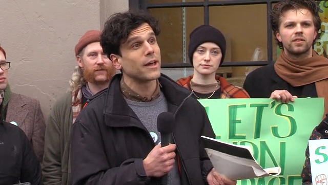 Councilmember Sawant joins Elliott Bay Book Company Book Workers Union