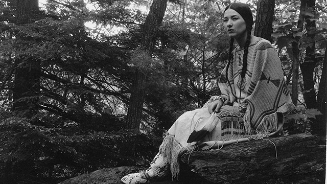 Chickasaw Nation: Bearer of the Morning: The Life of Te Ata Thompson Fisher