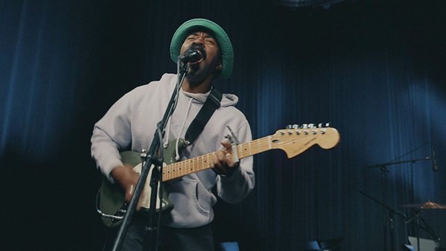 Art Zone: Enumclaw perform "Free Drop Billy"