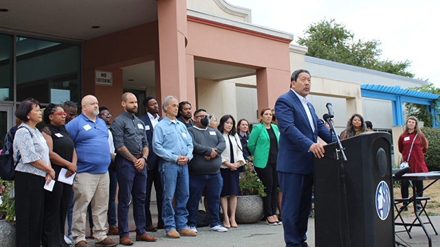 Mayor Harrell signs Green New Deal budget investments